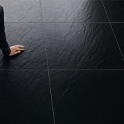 Wnętrza w apartamentowcu Woronicza Qbik projektu...