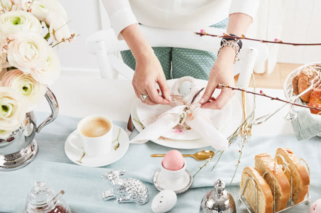 Aranżacja stołu na Wielkanoc