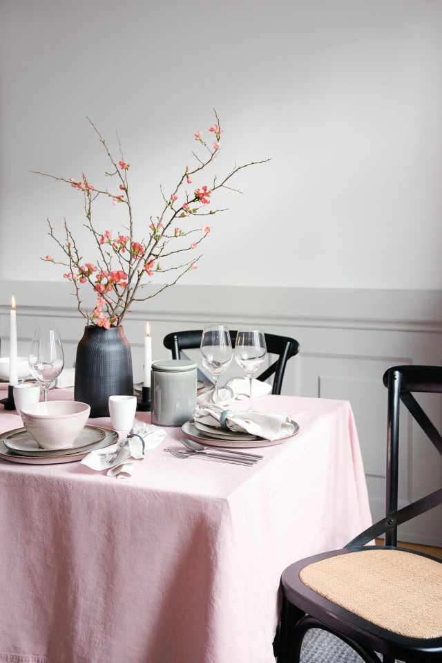 Aranżacja stołu na Wielkanoc