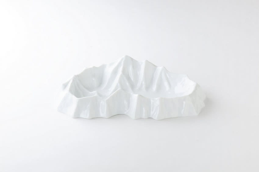 Zapisane w porcelanie
W twórczości Kouichi...