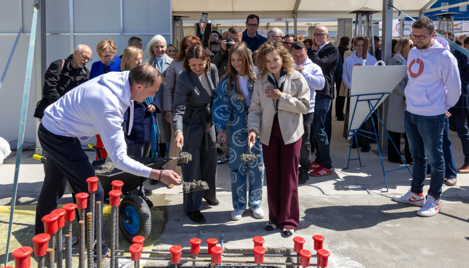 PROFBUD i Lewandowski ruszają z Miastem Mistrzów - olimpijki rozpoczęły budowę 1. etapu