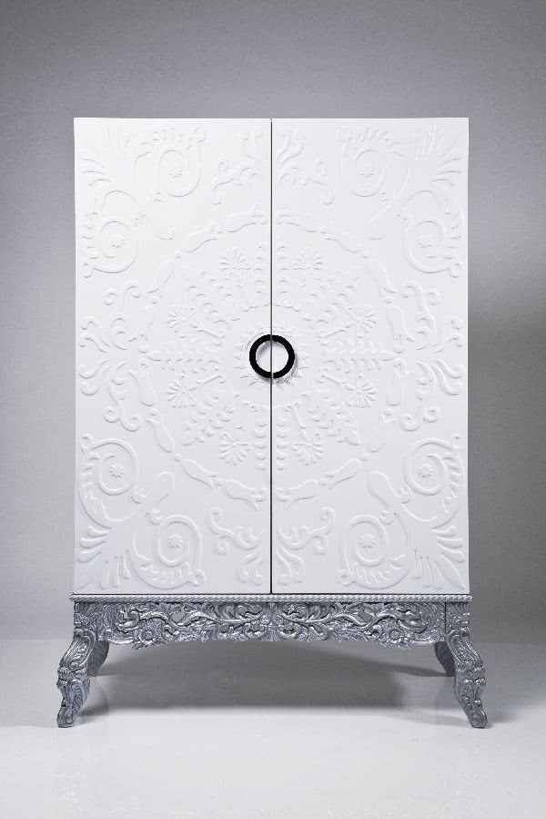 Ornament - szafa wykonana z płyty MDF...