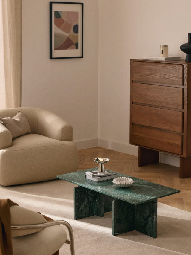 stolik kawowy z zielonego marmuru