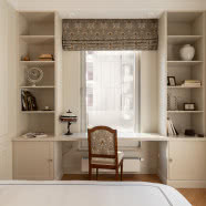 Kobiece mieszkanie w Starej Stoczni w Gdańsku. Tak architektka wyeksponowała w nim antyki!