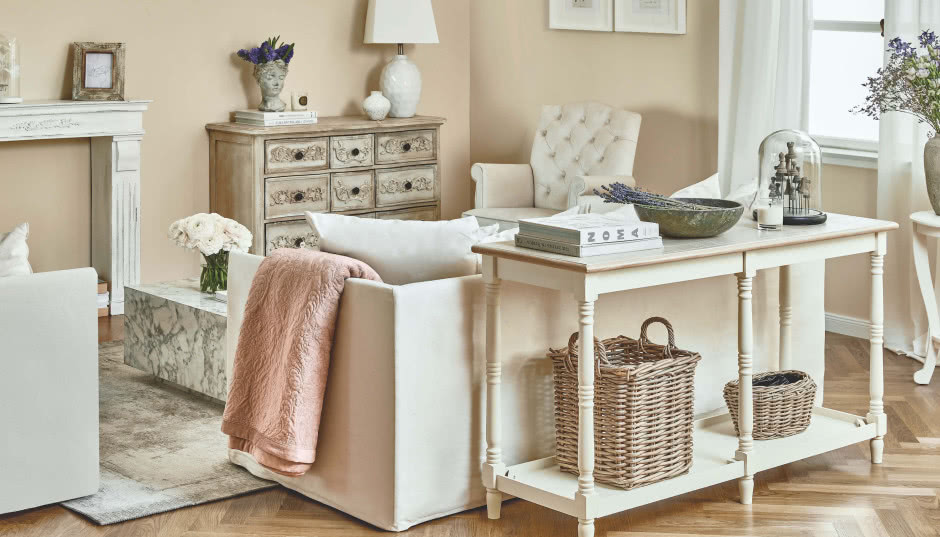 Styl prowansalski we wnętrzach - czy francuska moda sprawdzi się w 2025 roku?