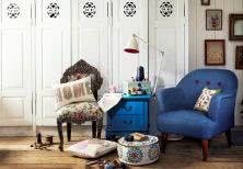 Fotele, poduchy i pyfy w stylu vintage 