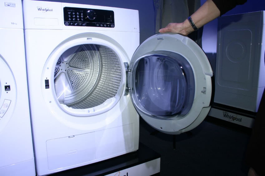 W niedużych pomieszczeniach suszarkę ustawiamy...