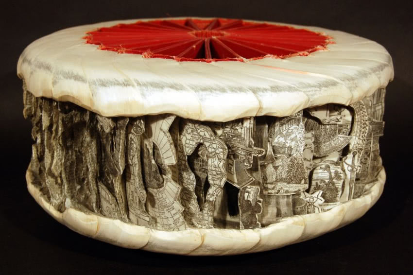 W tej samej galerii wystawiona jest też druga...