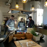 W Kuchni Spotkań IKEA nie zabrakło miejsca do...