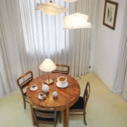 Ażurowe schody w mieszkaniu na poddaszu