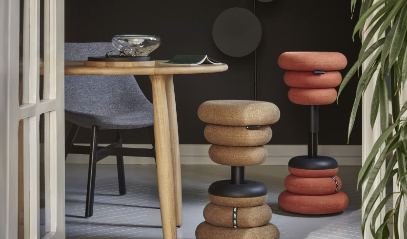 Mistrz Roman Modzelewski - król polskich foteli! Jak wygląda kultowy model RM58?