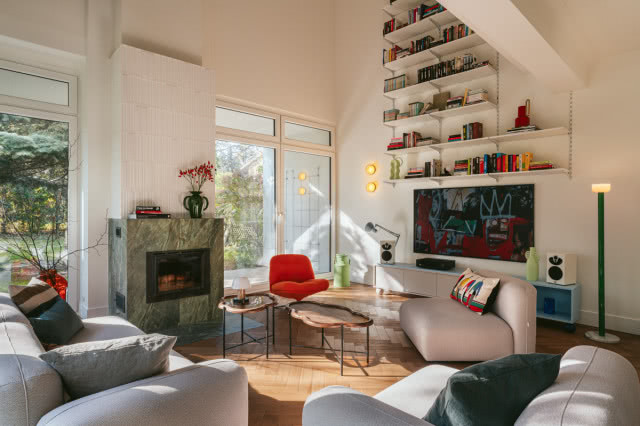 wysoki salon aranżacja