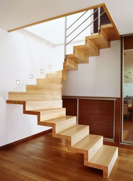 Elegancka geometria nowoczesnych schodów