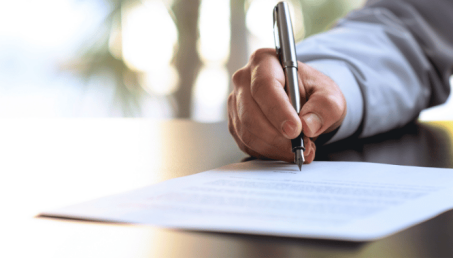 Na co zwrócić uwagę podpisując umowę na wynajem sprzętu budowlanego?