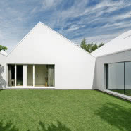 Nowoczesny dom w Poznaniu. Nowi właściciele kupili go w trakcie budowy!