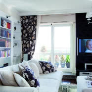 Klasyczne wnętrza w apartamentowcu