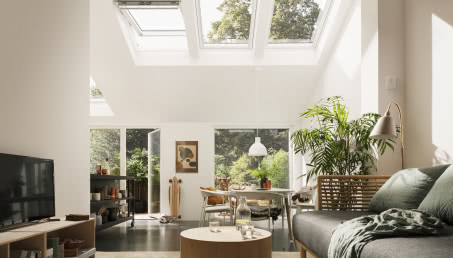 Jeszcze więcej światła na poddaszu - od teraz okna dachowe w zestawach