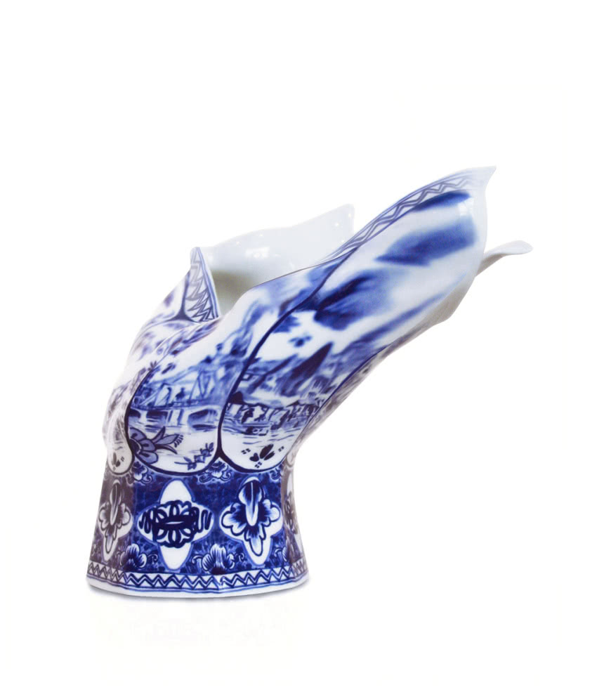 Blow Away Vase, zaprojektowana dla Moooi,
jest...