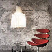 Lampa stojąca
z rodziny Pliverre,
projekt...