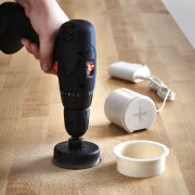 Bezprzewodową ładowarkę JYSSEN możemy sami...