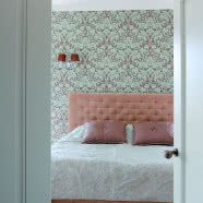 Klasyczne wnętrza w apartamentowcu