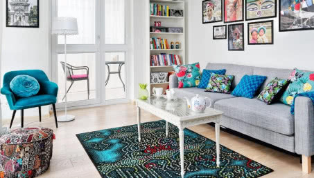 Egzotyczne i kolorowe mieszkanie podróżników