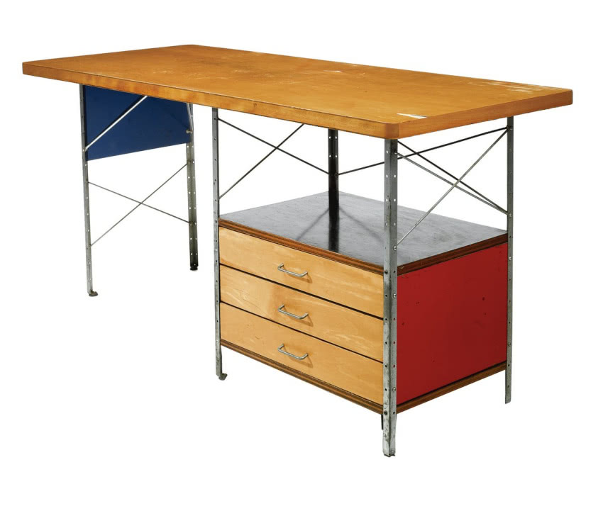 Miejsce pracy
W portfolio projektantów można...