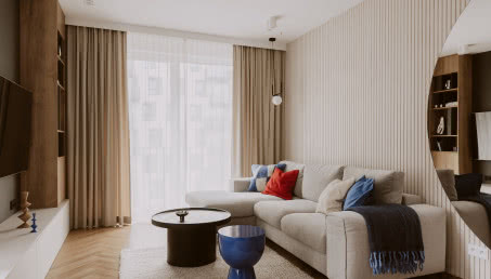 Mieszkanie od dewelopera całe w beżu. Projektantki ograły je w sprytny sposób!