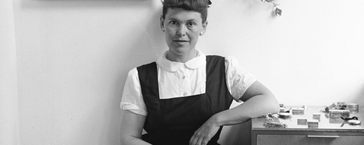 Ray Eames - zbuntowana artystka i projektantka. To ona stworzyła dom Eamesów