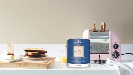 Zawsze czyste ściany dzięki farbie "Regal Select 548" marki Benjamin Moore