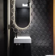 Gdańskie mieszkanie w stylu soft glam. Tu dominują obłe kształty!