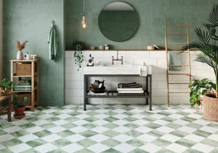 Płytki ułożone w szachownicę - klasyka, która nigdy nie wychodzi z mody