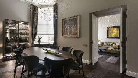 Przenieś się do czasów belle epoque! Mieszkanie w warszawskiej kamienicy przeszło totalną metamorfozę!