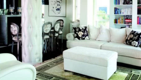 Klasyczne wnętrza w apartamentowcu