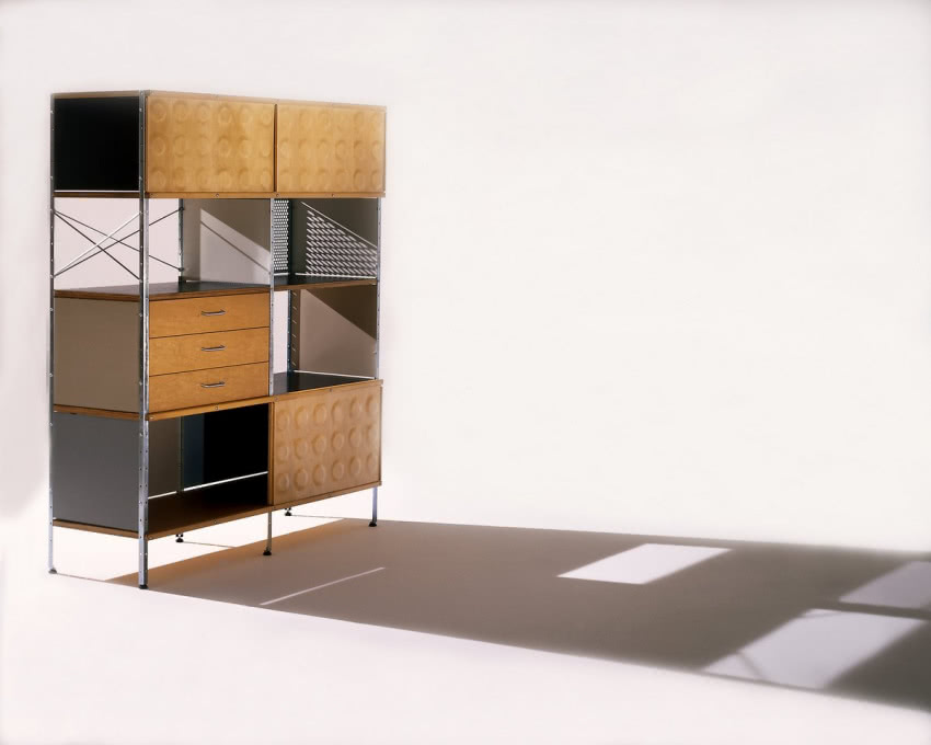 Pierwowzór meblościanki
Eamesowie intensywnie...