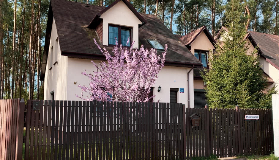 Jak zaprojektować mały ogród przy zabudowie szeregowej?