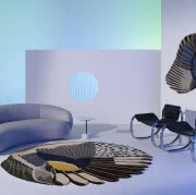 Meble z serii Suitcase wykonane są
z walizek i...