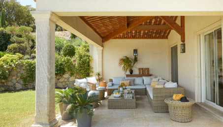 Sielski dom niemieckiej blogerki. Znajduje się w Saint-Tropez!