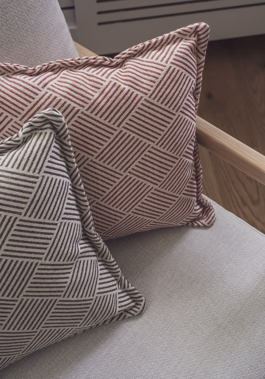 Zestaw dwóch poduszek dekoracyjnych Charming Charlie od Miuform