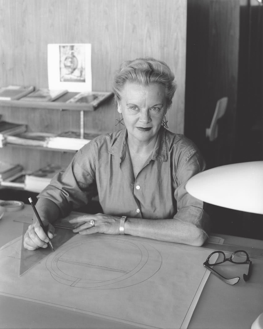 Greta Magnusson-Grossman
(1906-1999)