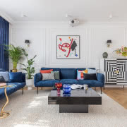 Całą zabudowę meblową sypialni poza...