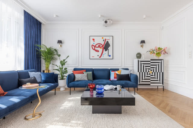 eklektyczny salon w kamienicy