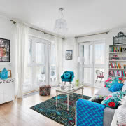 Wizerunki gejsz i tapeta z kwiatami jabłoni w...