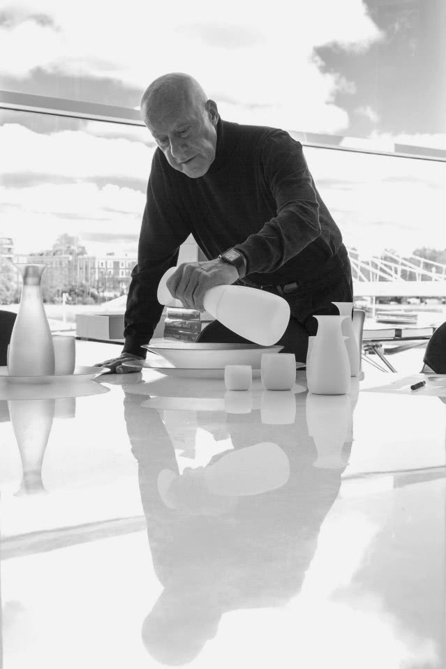 Norman
Foster