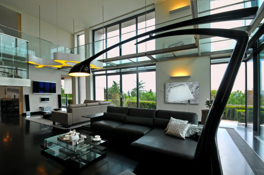 Lampa stojąca Samurai dodaje nowoczesnemu...