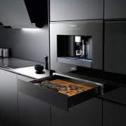 Franke, całkowicie czarna bateria Icon Semi-Pro