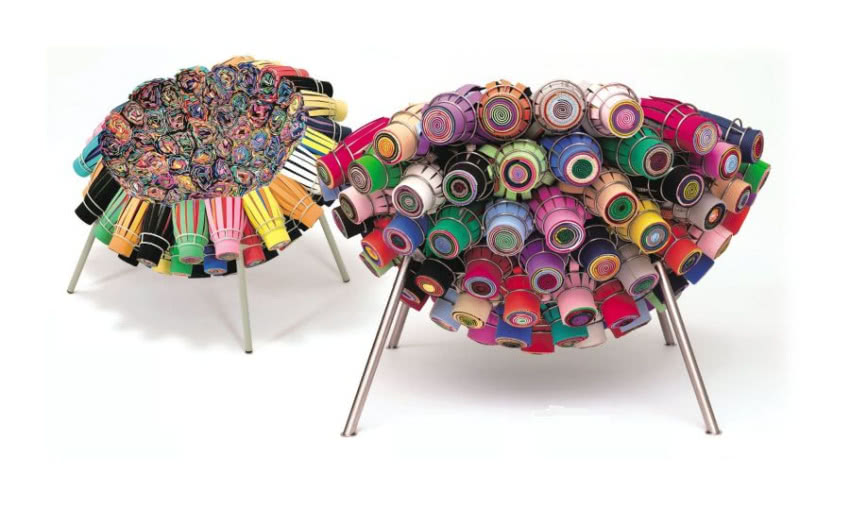 Bracia Campana, fotele wyściełane filcowymi...