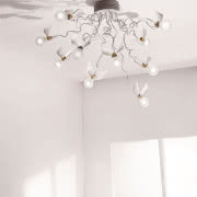 Lampa Oh Mei Ma
urzeka geometrią.
Powstała z...