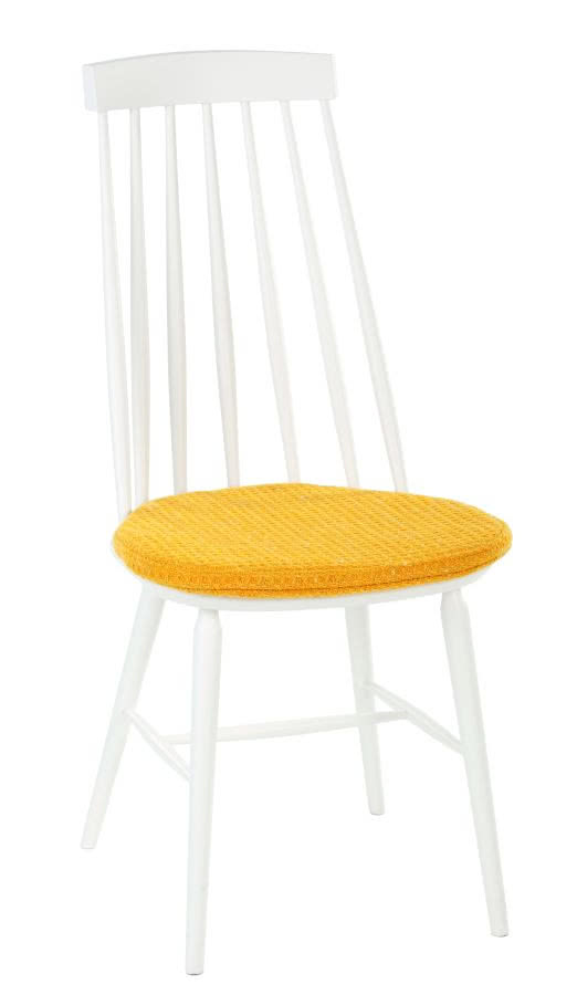 Bukowe krzesło Antilla, PAGED MEBLE, 370 zł