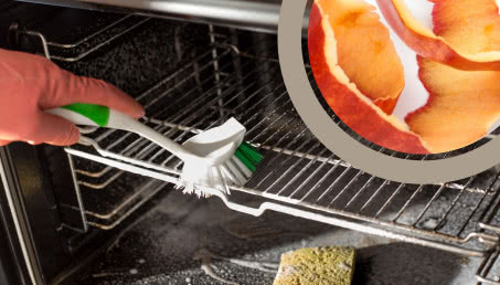 Dzięki tym obierkom mój piekarnik jest czysty jak łza. Koniec ze żmudnym szorowaniem